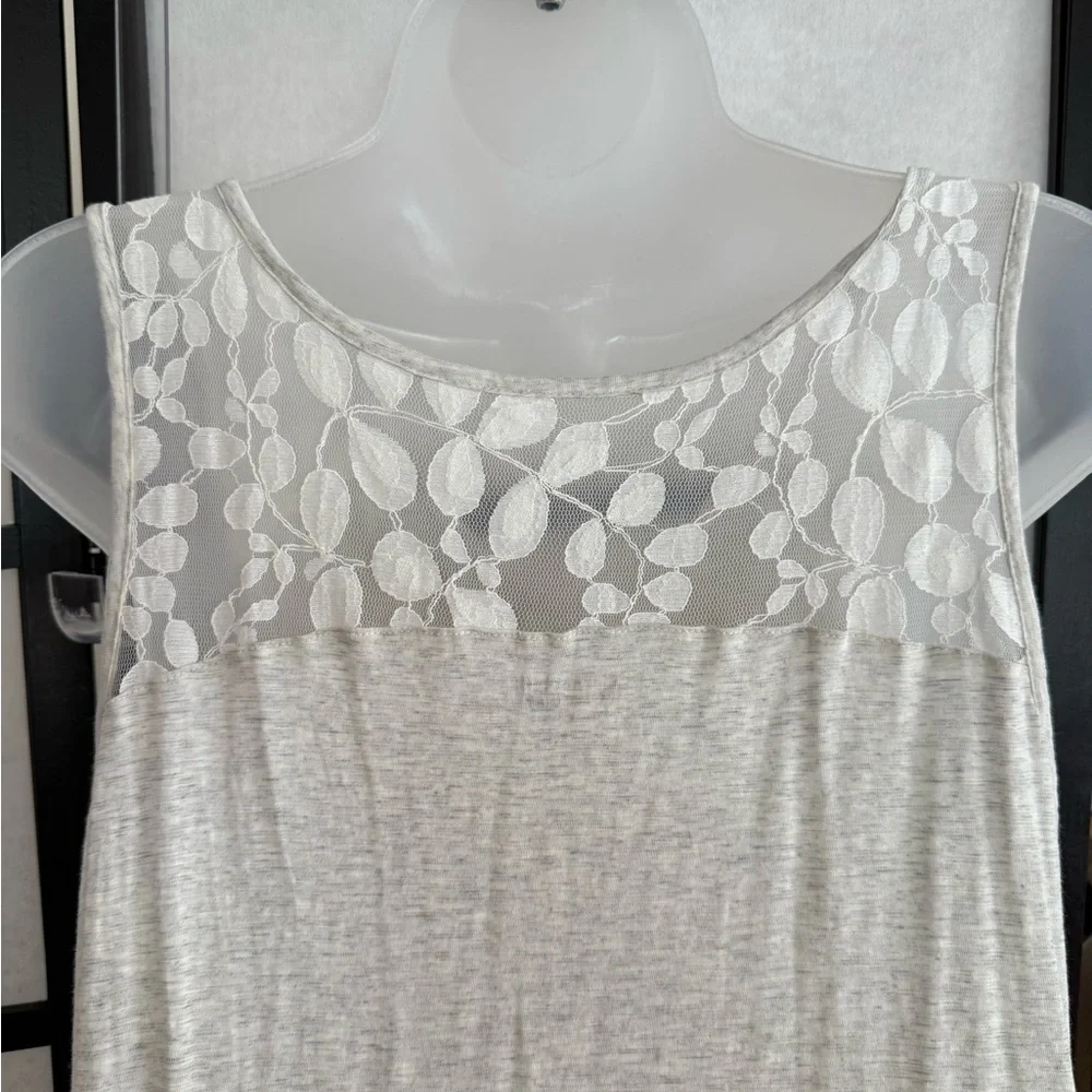 Garnet Hill Green Cotton Nightgown. Sample. VERY long. Lace top, Size S